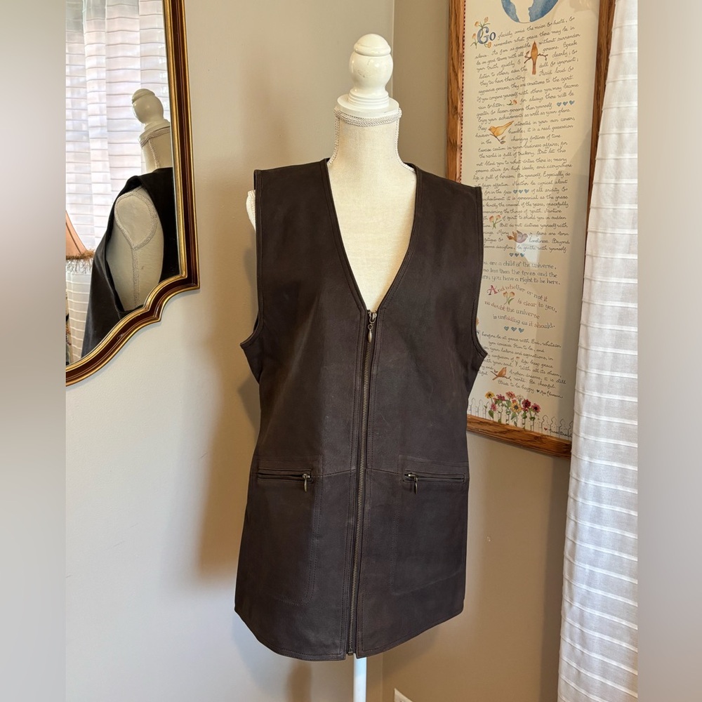 Isabella Bird Brown Suede Vest Size 16